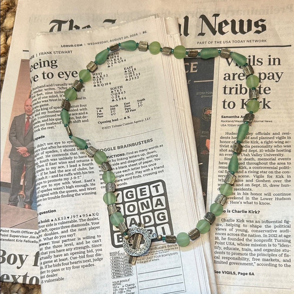 Non Signe TURQUOISE‎ Jade Buddha MEDITATION Silver Clasp NECKLACE